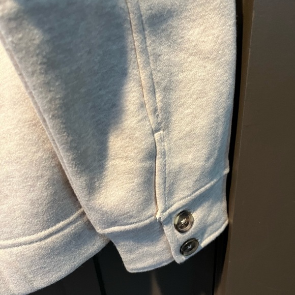 Banana Republic Beige Top Small New $20 - Picture 8 of 8